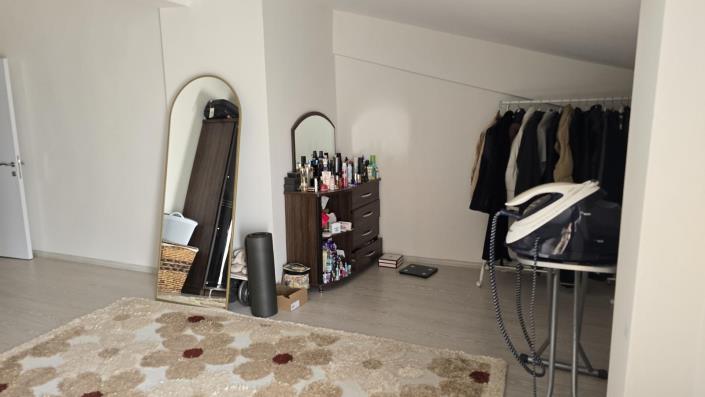 Image No.28-4 Bed Apartment for sale