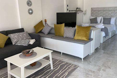 Image No.18-5 Bed Townhouse for sale