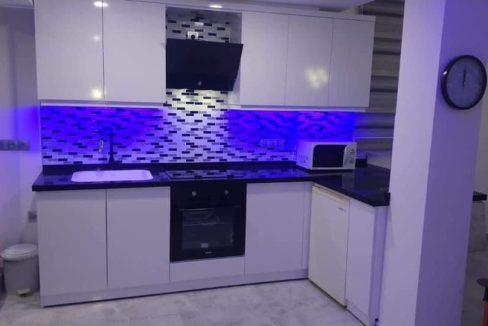 Image No.7-5 Bed Townhouse for sale