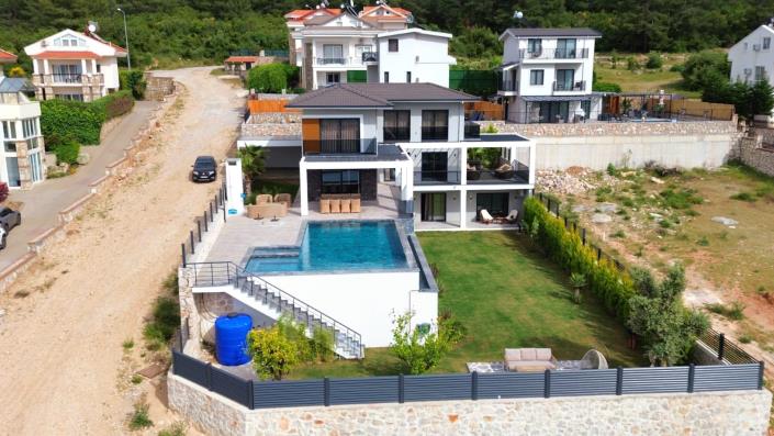 Image No.7-4 Bed Villa for sale