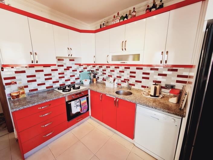 Image No.7-4 Bed Apartment for sale