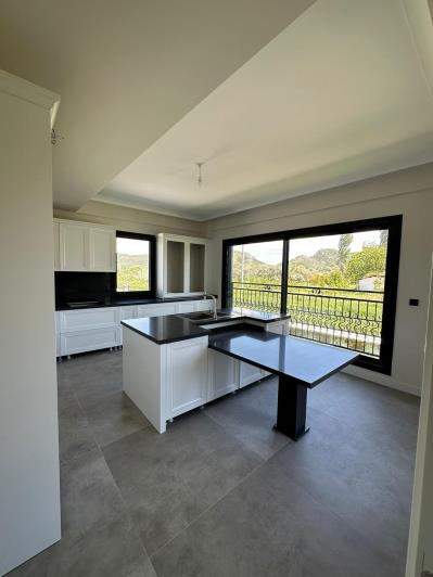 Image No.8-4 Bed Villa for sale