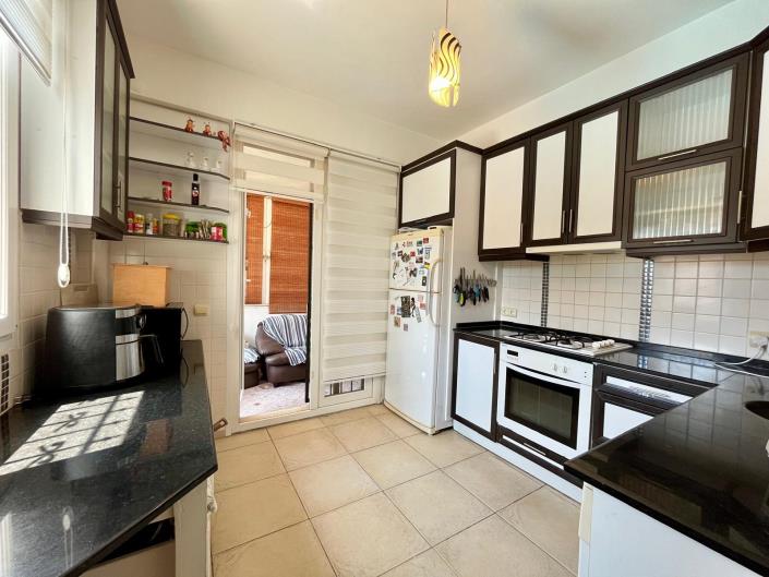 Image No.19-3 Bed Villa for sale