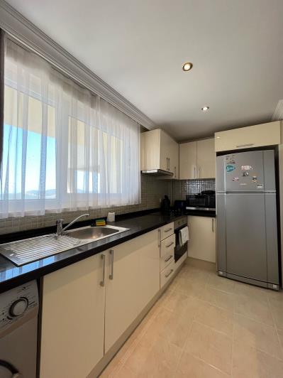 Image No.11-3 Bed Apartment for sale