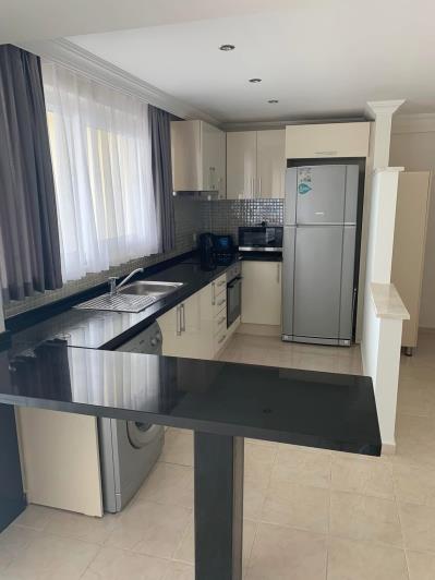 Image No.9-3 Bed Apartment for sale