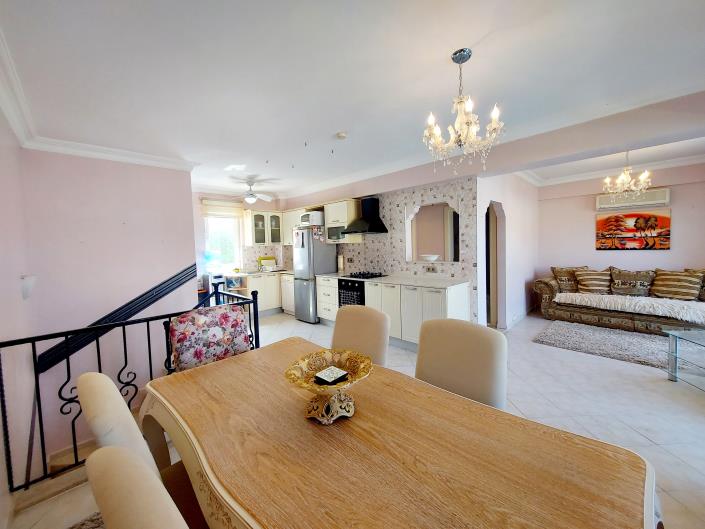 Image No.24-3 Bed Apartment for sale