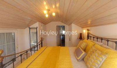 PHOTO-2024-11-27-12-17-40-22-1-1240x720