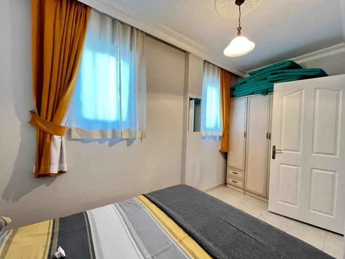 Image No.21-4 Bed Apartment for sale