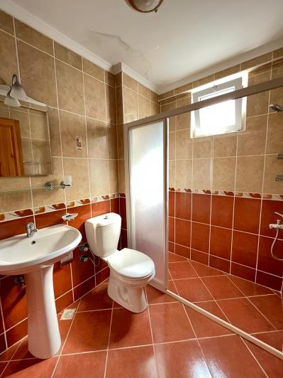 Image No.12-4 Bed Apartment for sale