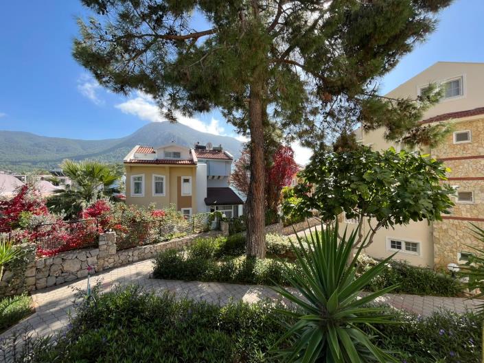 Image No.41-4 Bed Apartment for sale