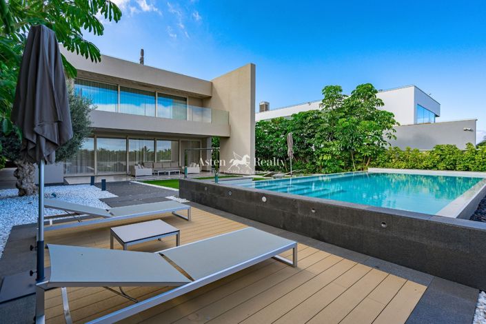 Image No.11-Villa de 5 chambres à vendre à La Caleta