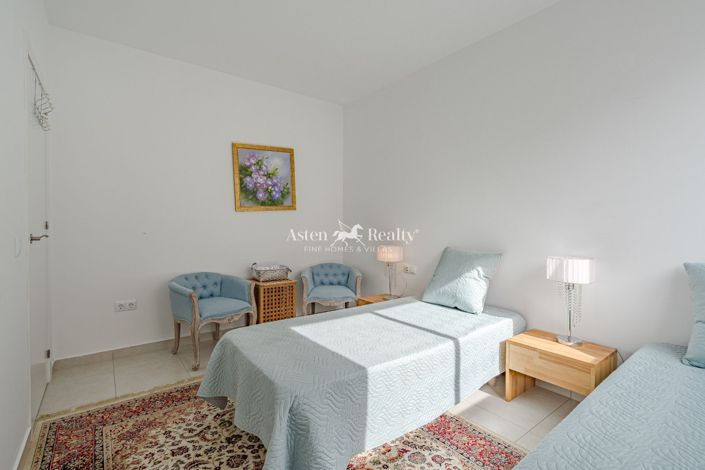 Image No.14-3 Bed Villa for sale