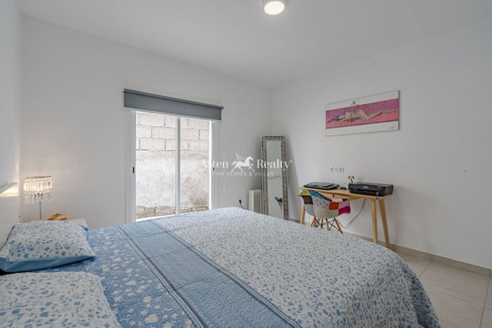 Image No.9-3 Bed Villa for sale