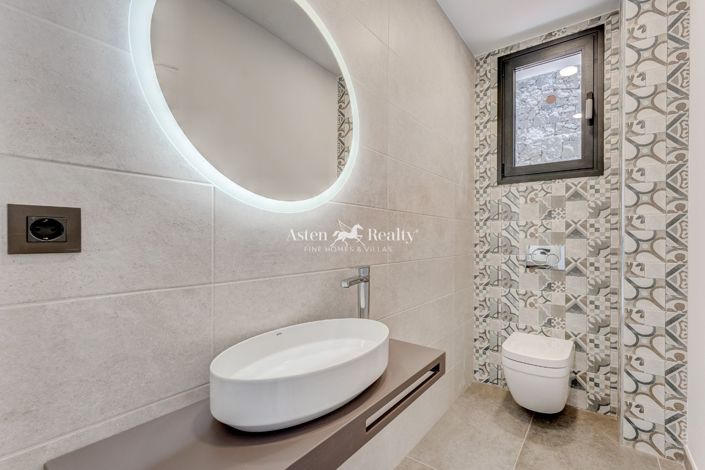 Image No.24-4 Bed Villa for sale