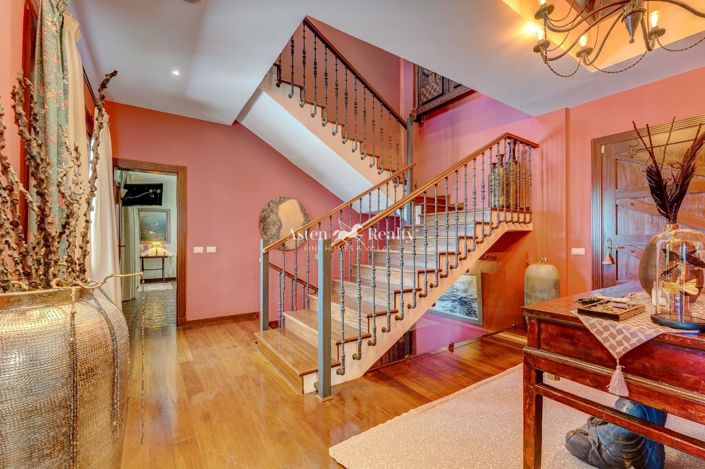 Image No.18-4 Bed Villa for sale