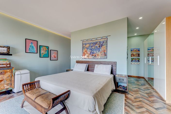 Image No.23-4 Bed Villa for sale