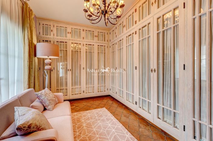 Image No.25-4 Bed Villa for sale