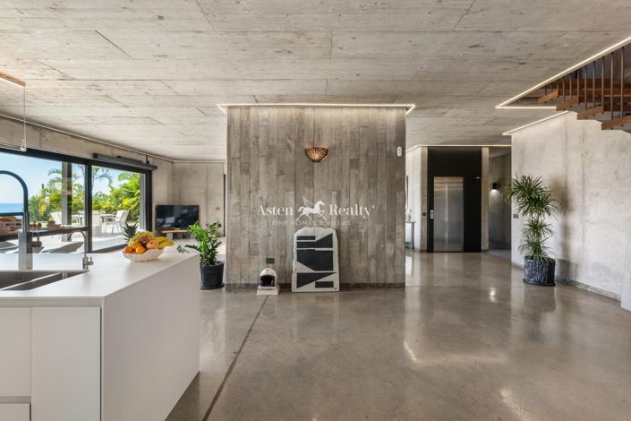 Image No.17-4 Bed Villa for sale