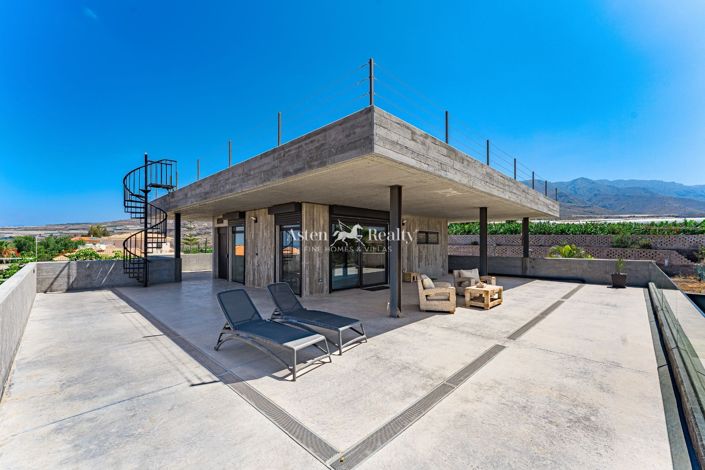 Image No.35-4 Bed Villa for sale