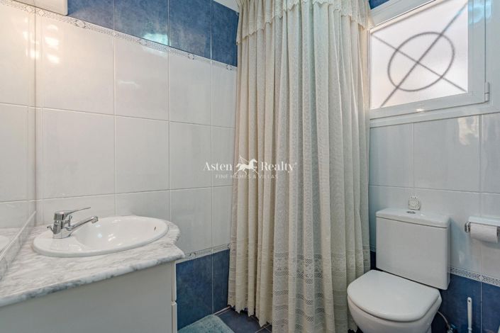 Image No.12-Appartement de 4 chambres à vendre à Los Cristianos