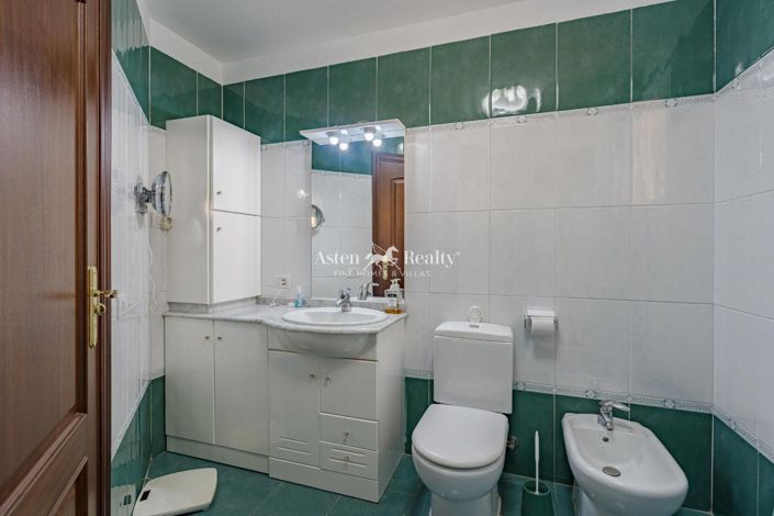 Image No.8-Appartement de 4 chambres à vendre à Los Cristianos