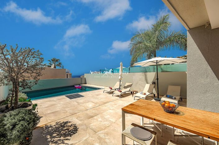 Image No.2-3 Bed Villa for sale