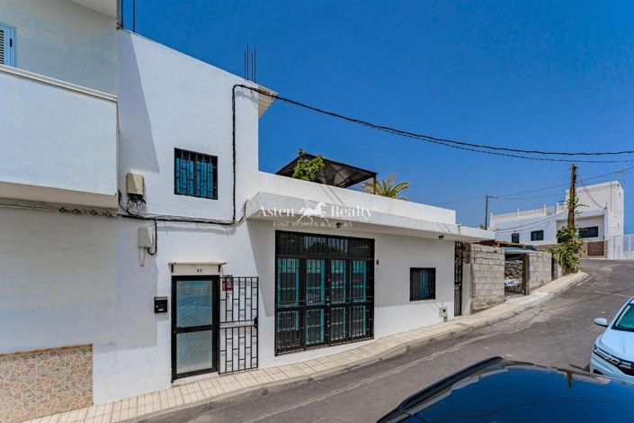 Image No.2-Maison de 2 chambres à vendre à Adeje