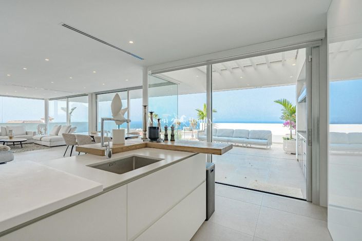 Image No.31-4 Bed Villa for sale