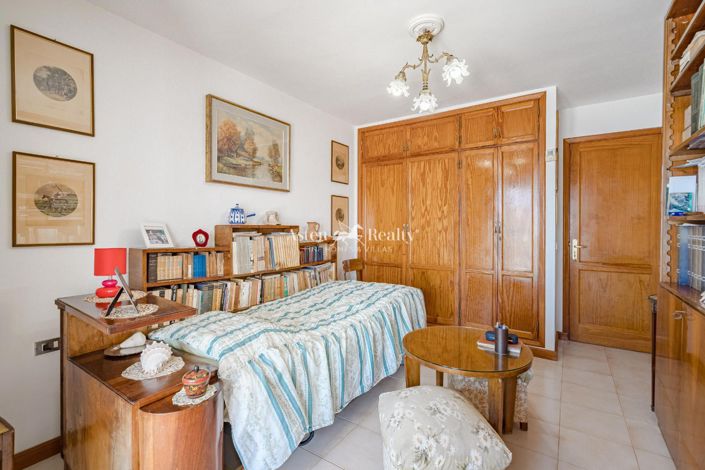 Image No.11-3 Bed Villa for sale