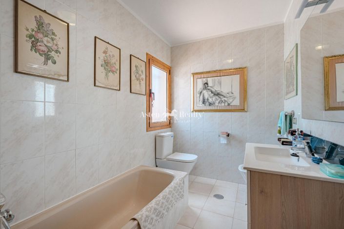 Image No.15-3 Bed Villa for sale