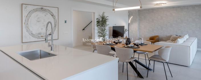 Image No.11-Maison de 4 chambres à vendre à Las Lagunas de Mijas