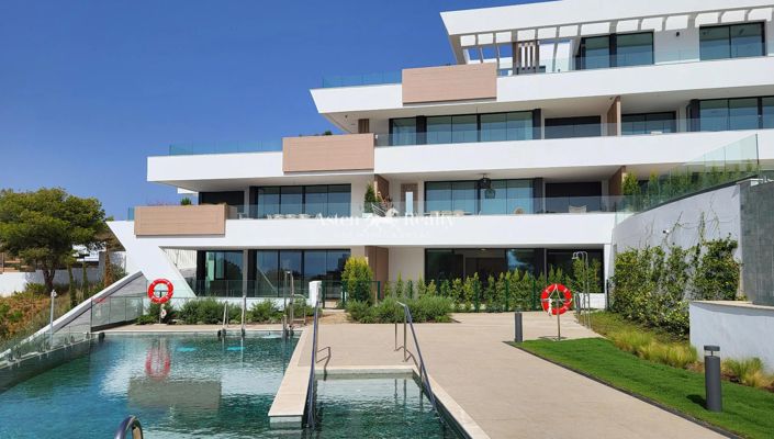 Image No.7-3 Bed Apartment for sale