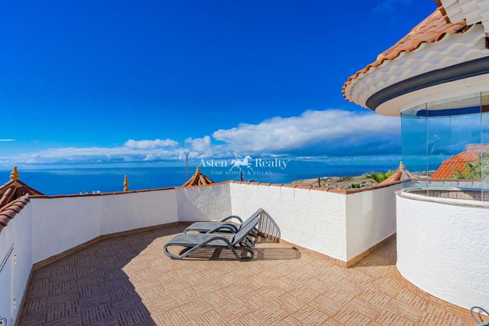 Image No.35-6 Bed Villa for sale