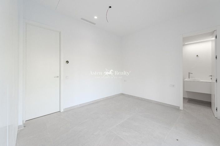 Image No.28-Villa de 6 chambres à vendre à San Eugenio Alto