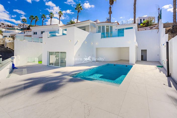 Image No.2-3 Bed Villa for sale