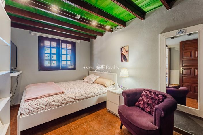 Image No.11-4 Bed Bungalow for sale