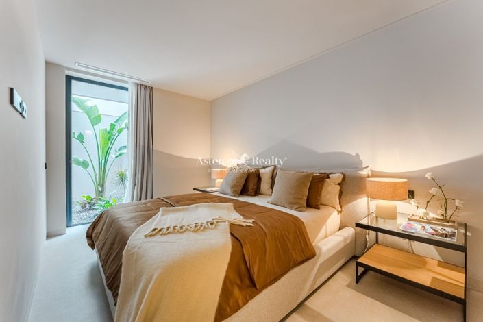 Image No.25-2 Bed Penthouse for sale