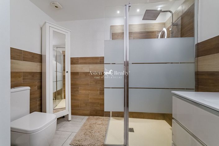 Image No.11-1 Bed Apartment for sale