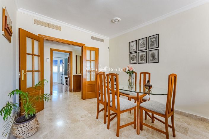 Image No.10-4 Bed Apartment for sale