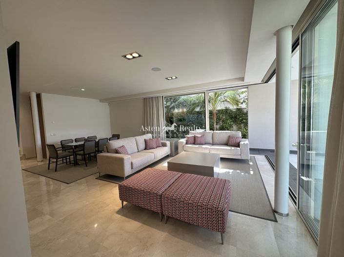 Image No.6-Villa de 4 chambres à vendre à Playa de las Americas