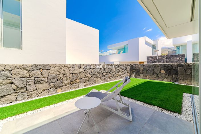 Image No.35-3 Bed Villa for sale