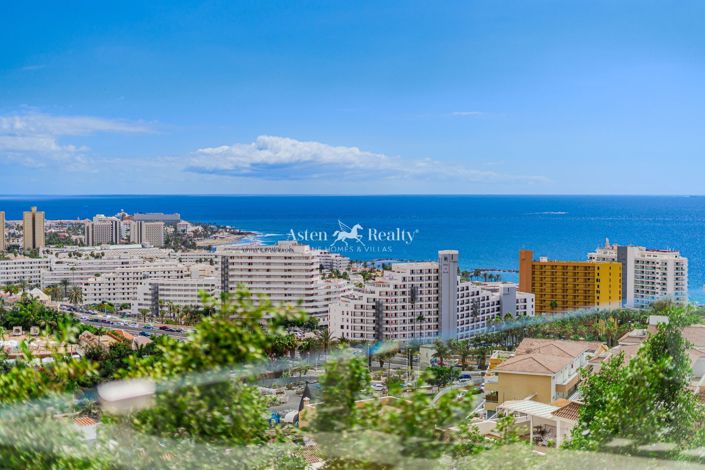 Image No.2-5 Bed Villa for sale