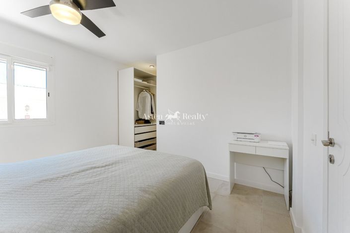 Image No.22-5 Bed Villa for sale