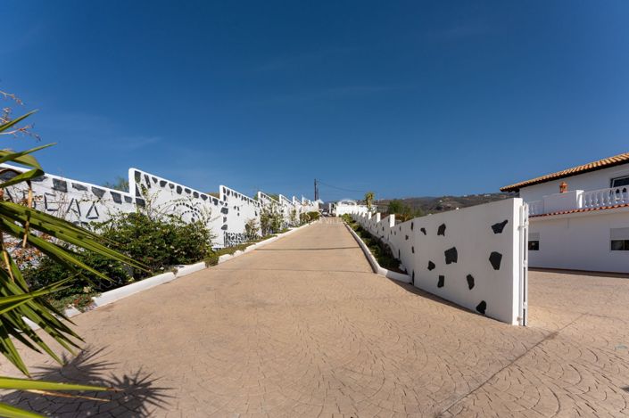 Image No.39-Villa de 11 chambres à vendre à Armenime