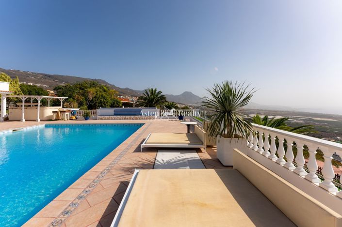 Image No.43-Villa de 11 chambres à vendre à Armenime