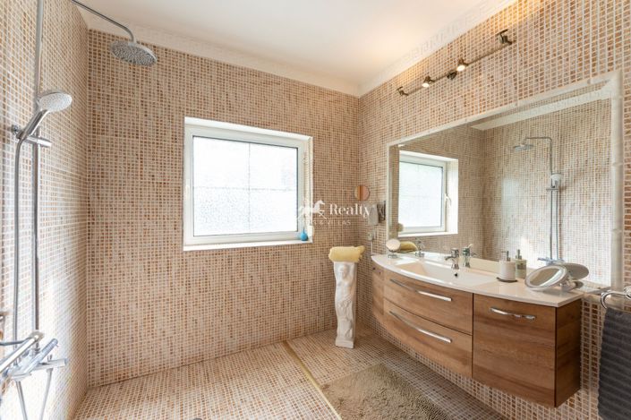 Image No.5-Villa de 11 chambres à vendre à Armenime