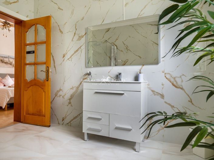 Image No.52-Villa de 11 chambres à vendre à Armenime