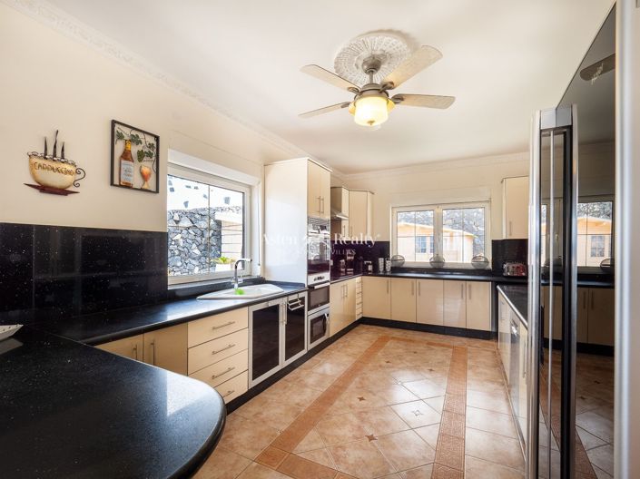 Image No.55-Villa de 11 chambres à vendre à Armenime