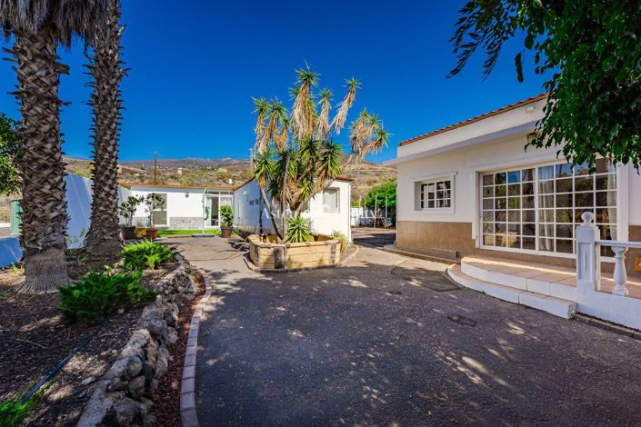 Image No.26-5 Bed Villa for sale