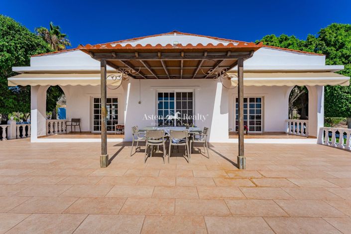 Image No.5-5 Bed Villa for sale